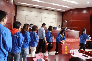 122cc太阳集成游戏纸业工会第七届会员代表大会圆满举行